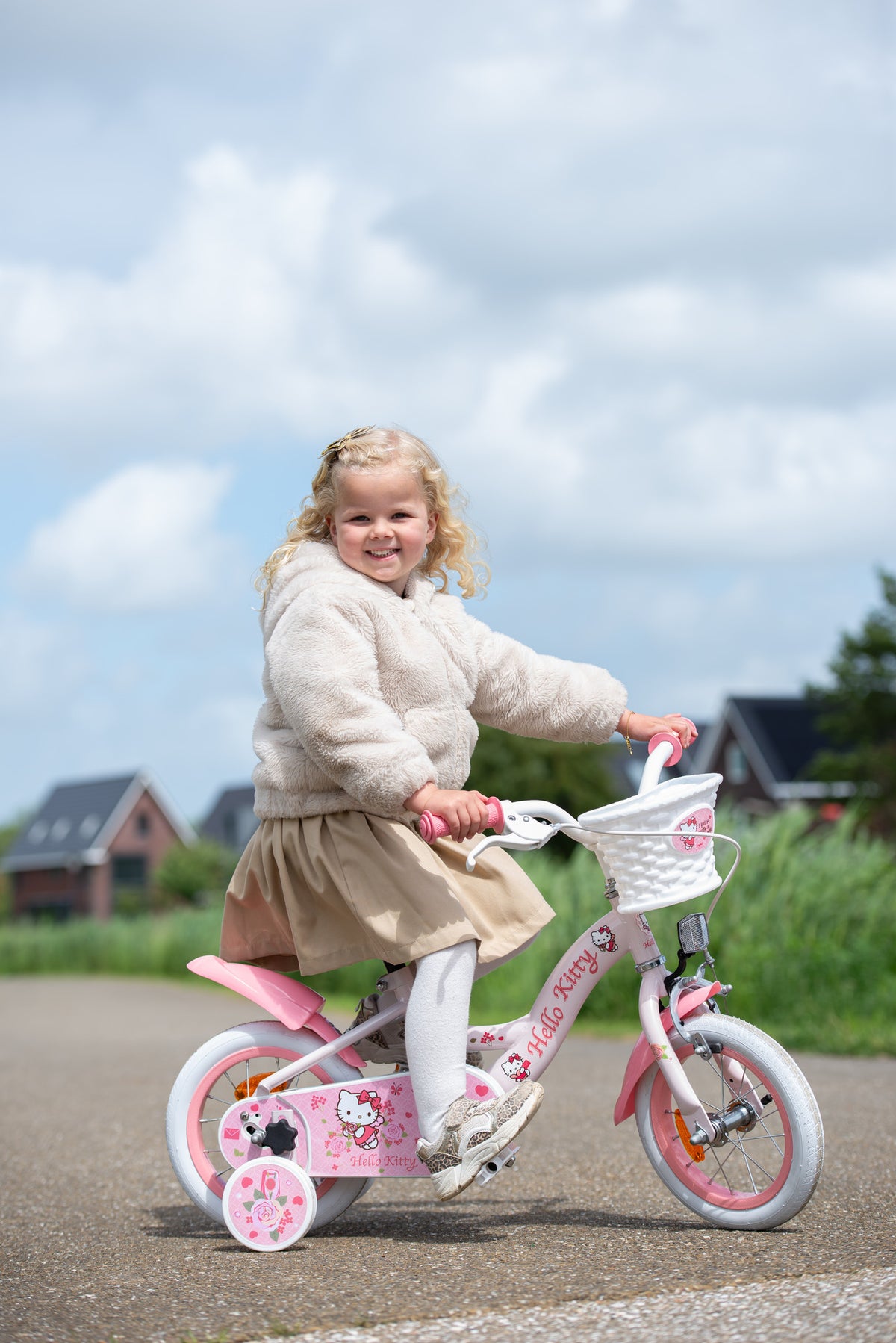 Hello Kitty Kinderfiets - Meisjes - 16 inch - Roze - Twee handremmen 16 inch (detail)