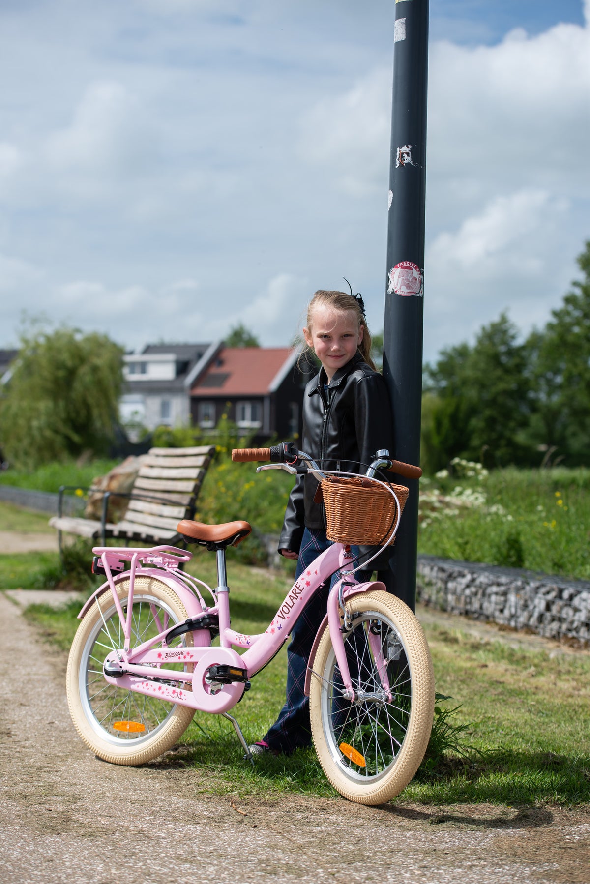 Volare Blossom Kinderfiets - Meisjes - 20 inch - Roze - Twee handremmen 20 inch (detail)